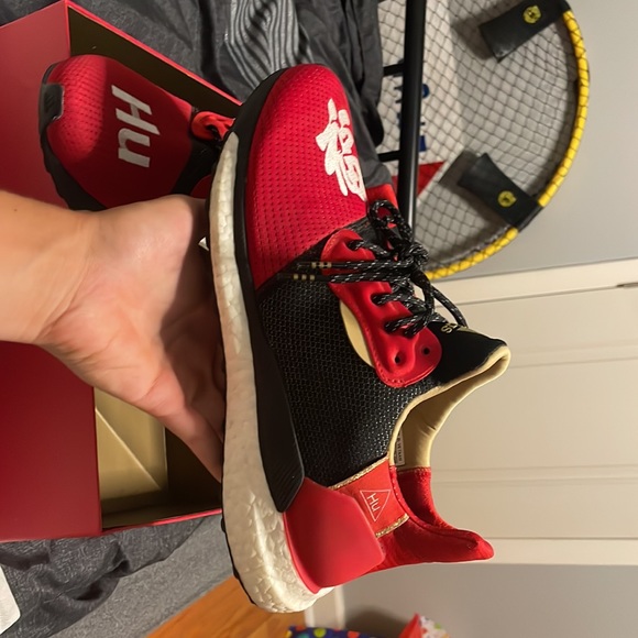 Chinese solar New Year human race sneakers, size 9 1/2. Worn 2 times - Picture 2 of 6
